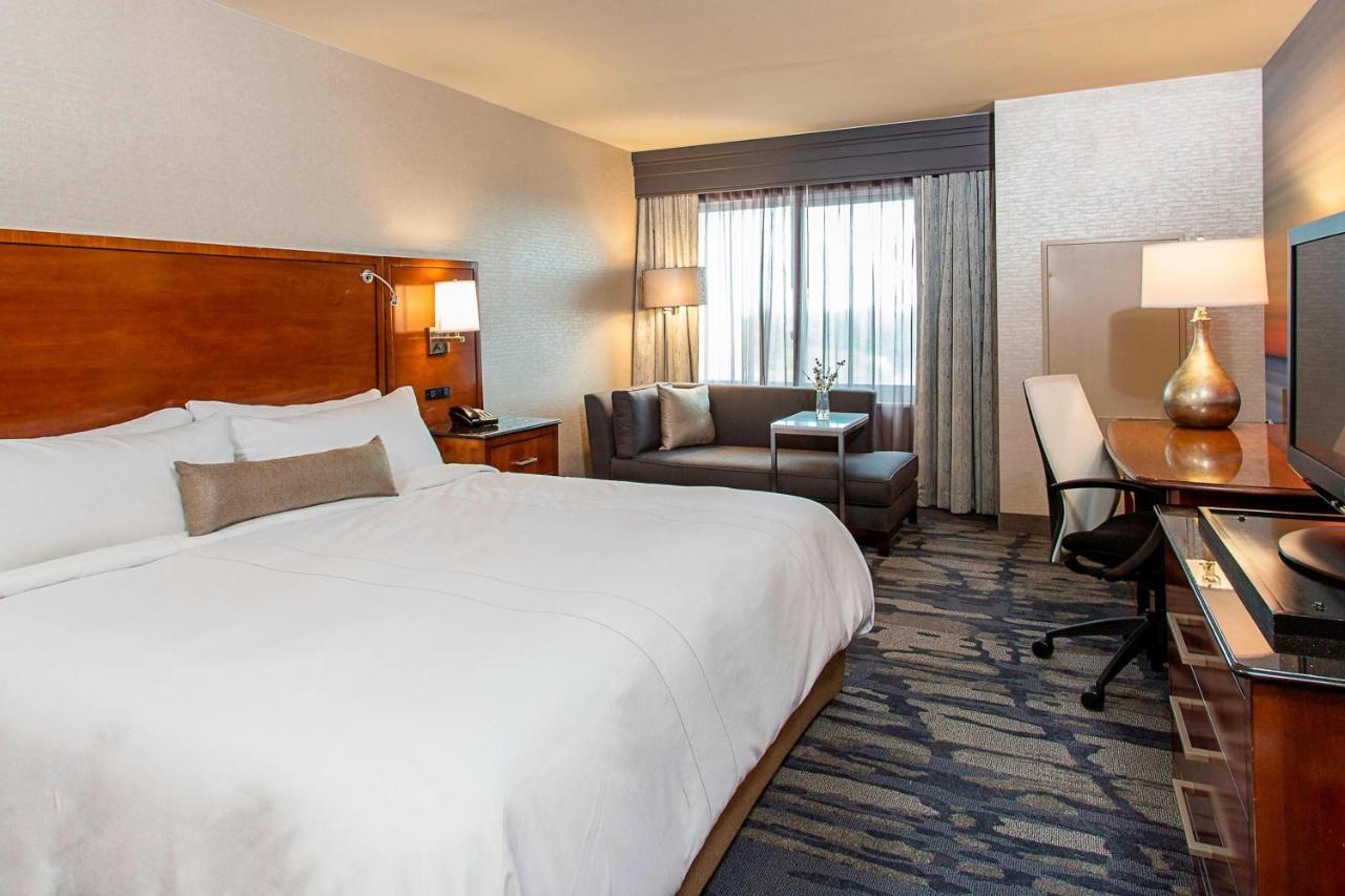 Rochester Airport Marriott Eksteriør bilde